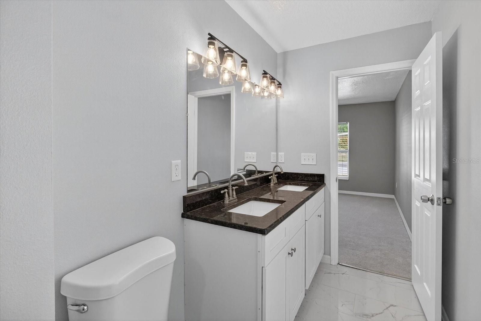 5352 TANGERINE DR — photo 28