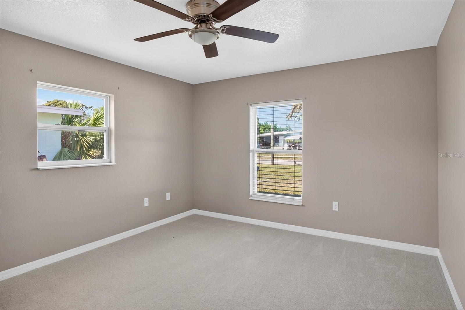 5352 TANGERINE DR — photo 31