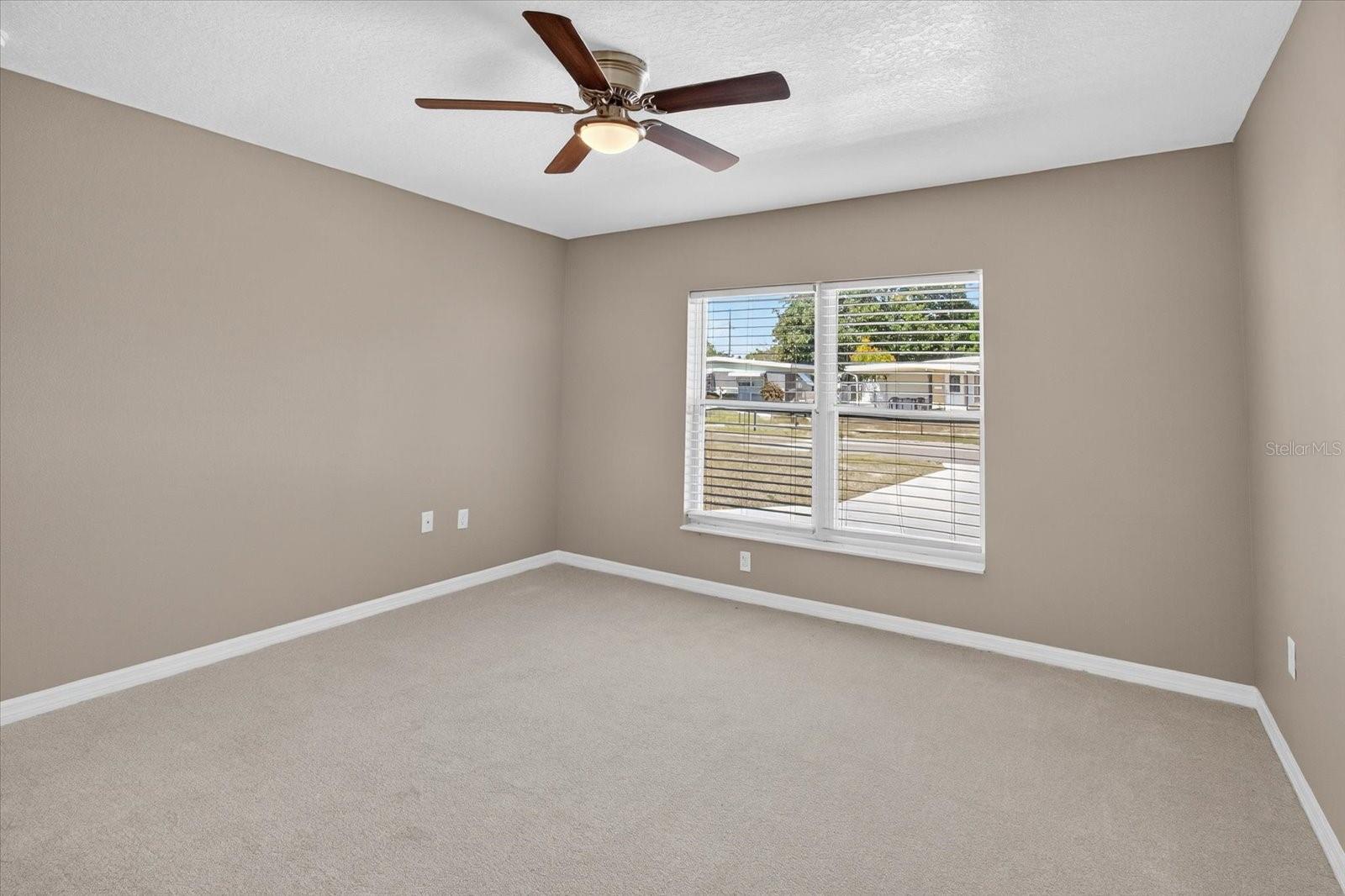 5352 TANGERINE DR — photo 24