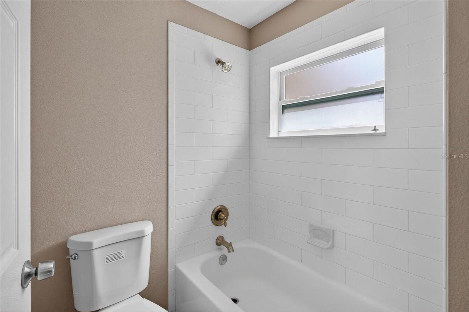 5352 TANGERINE DR — photo 40