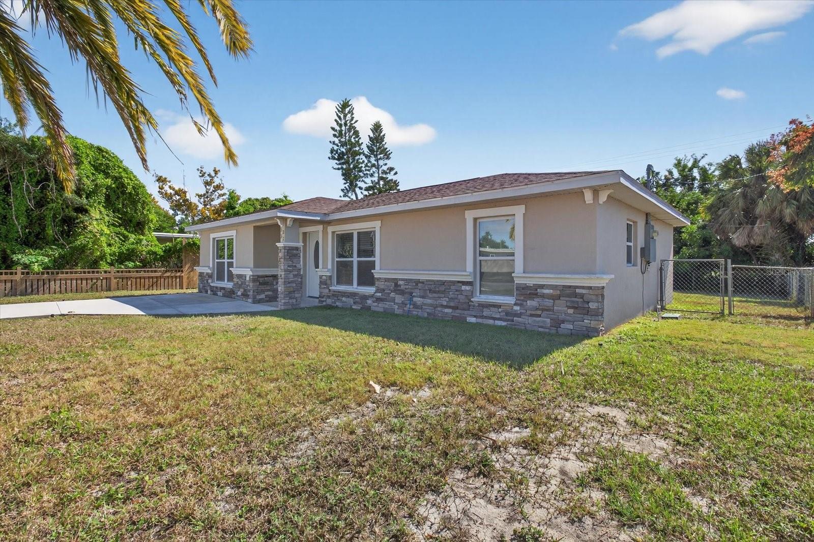 5352 TANGERINE DR — photo 4