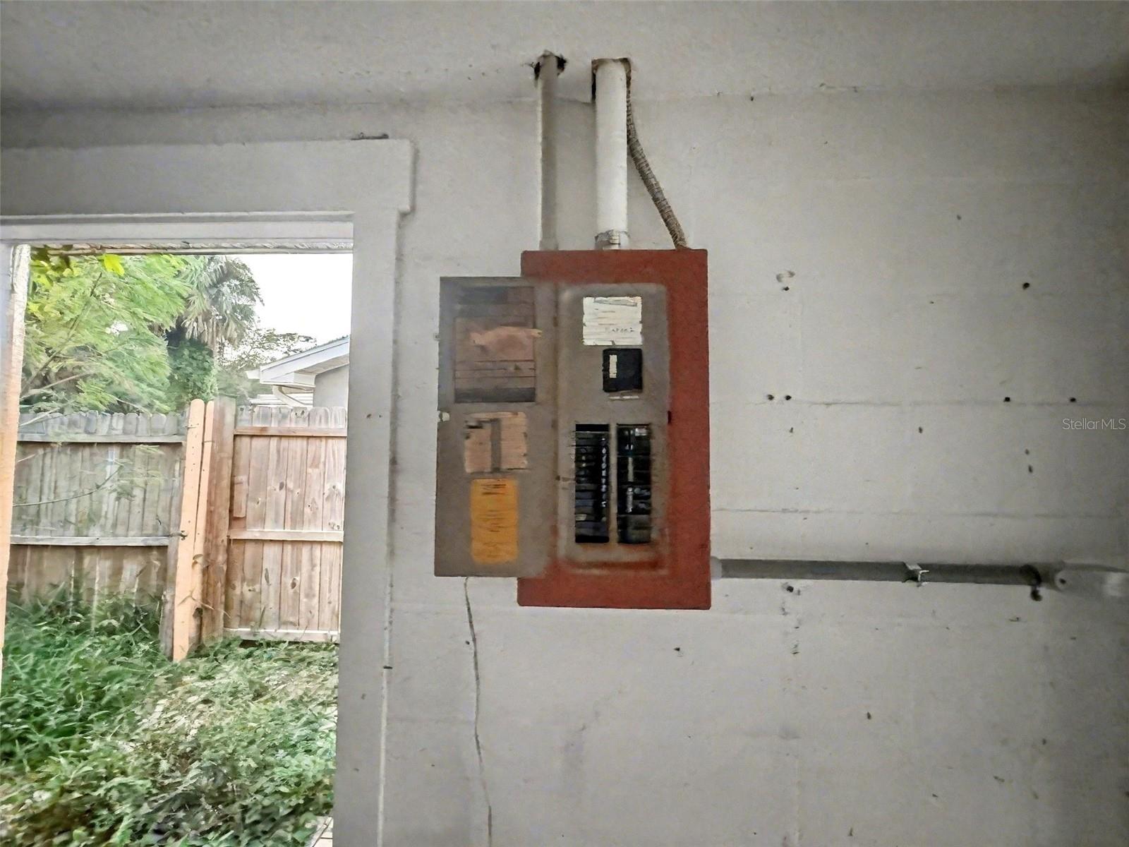 6134 WESTPORT DR — photo 32