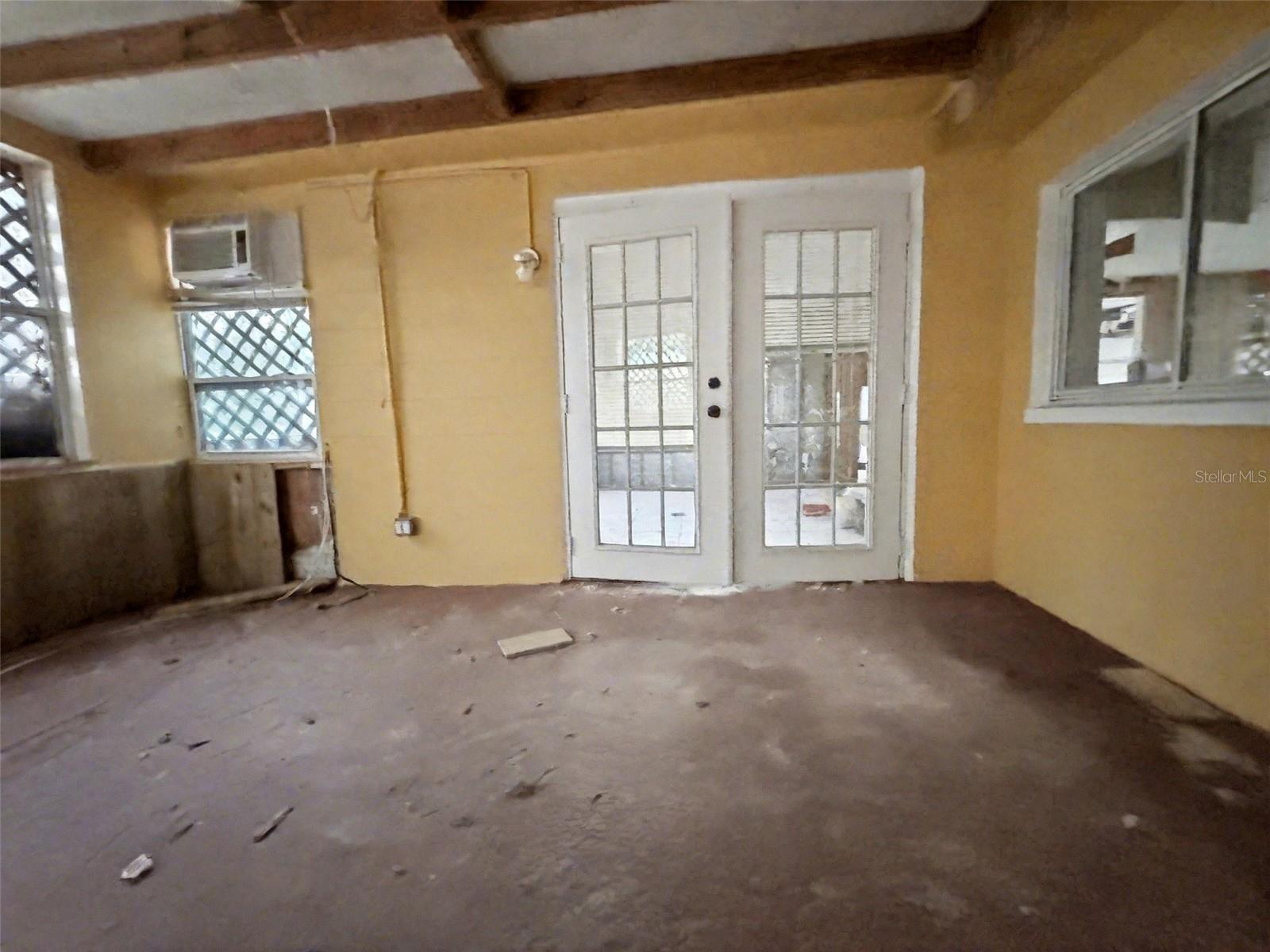 6134 WESTPORT DR — photo 28