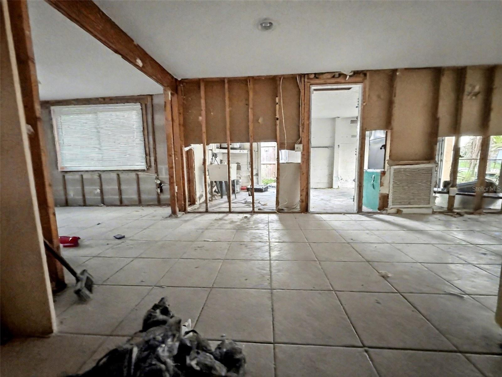 6134 WESTPORT DR — photo 21