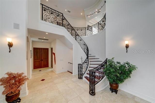 829 BRUCE AVE — photo 26