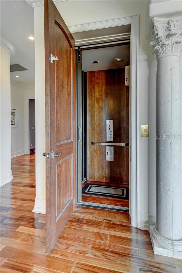 829 BRUCE AVE — photo 45