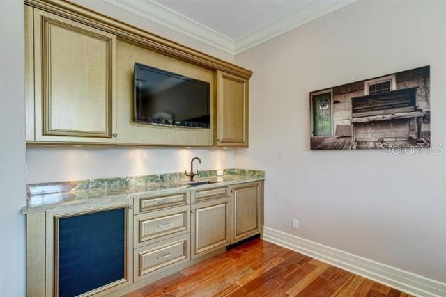 829 BRUCE AVE — photo 28