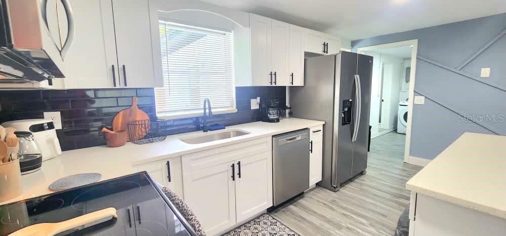4012 VALENCIA DR — photo 11