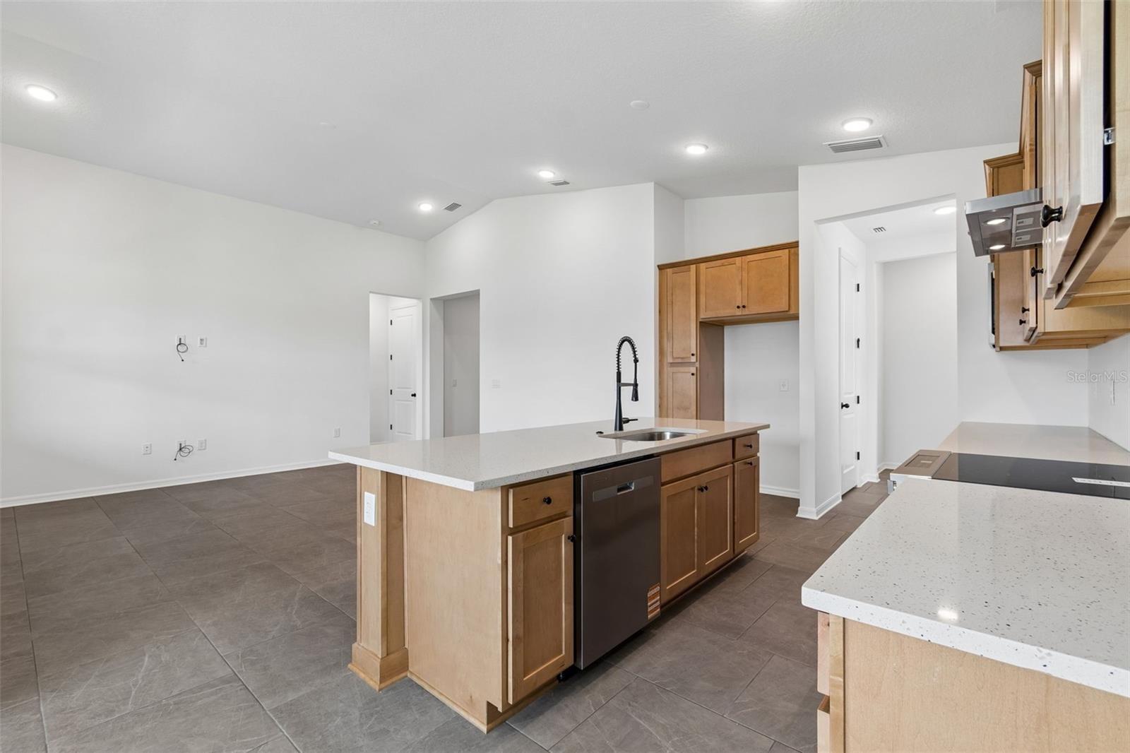 11837 MOONSAIL DR — photo 72