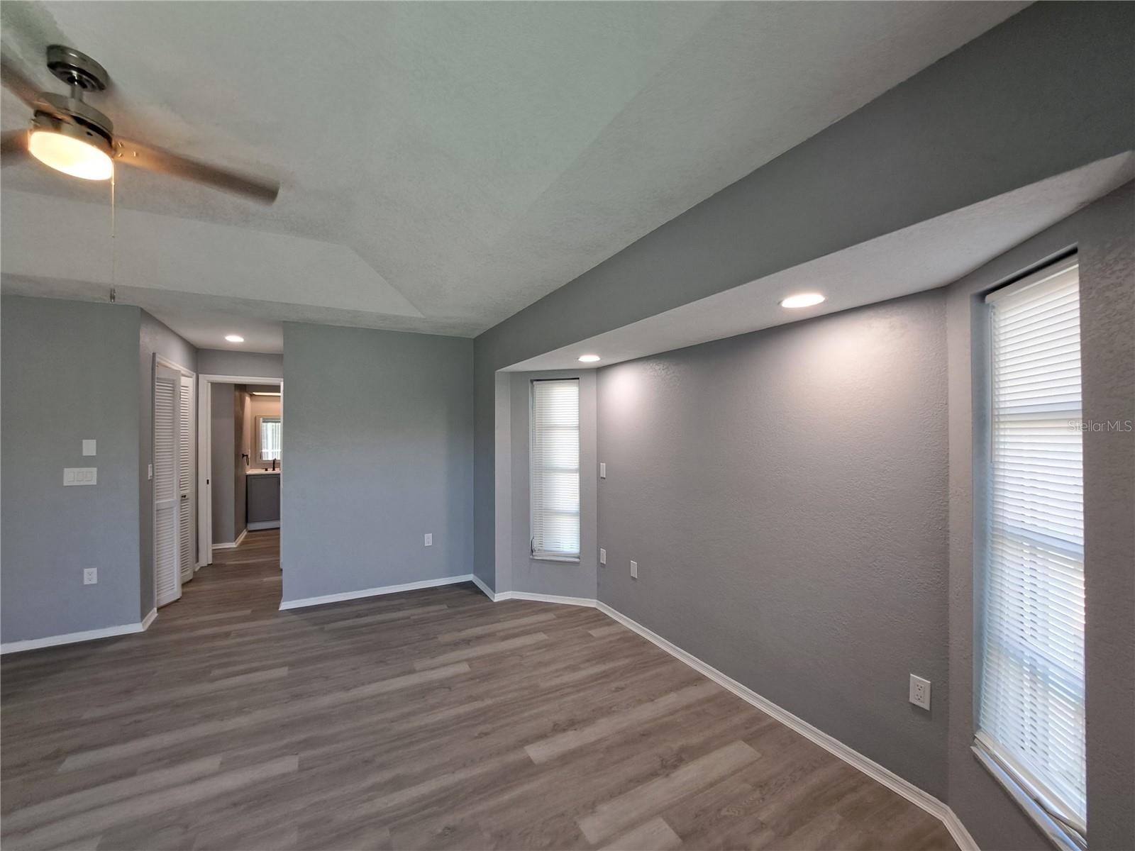 26 CLINTWOOD AVE — photo 46