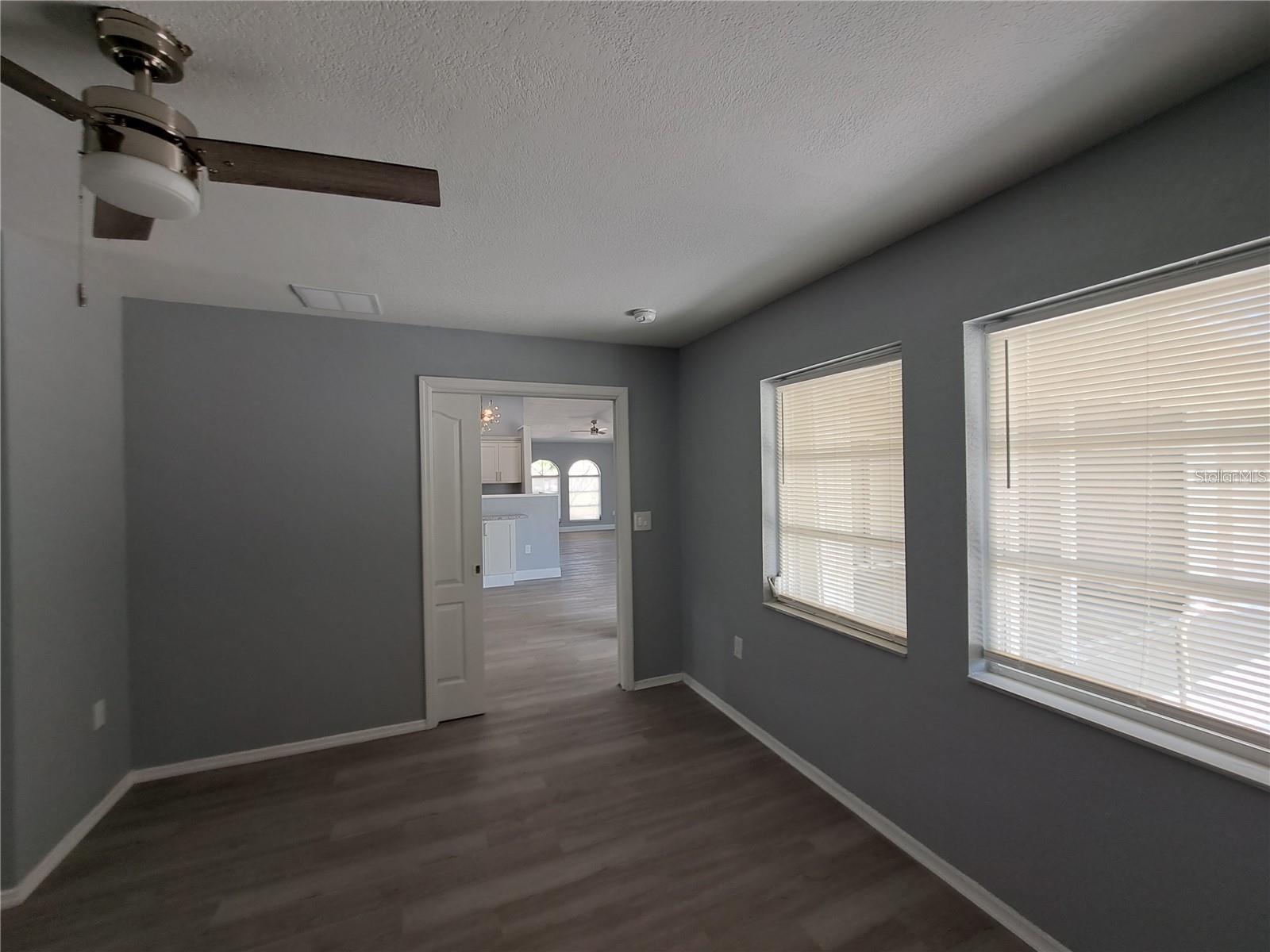 26 CLINTWOOD AVE — photo 29