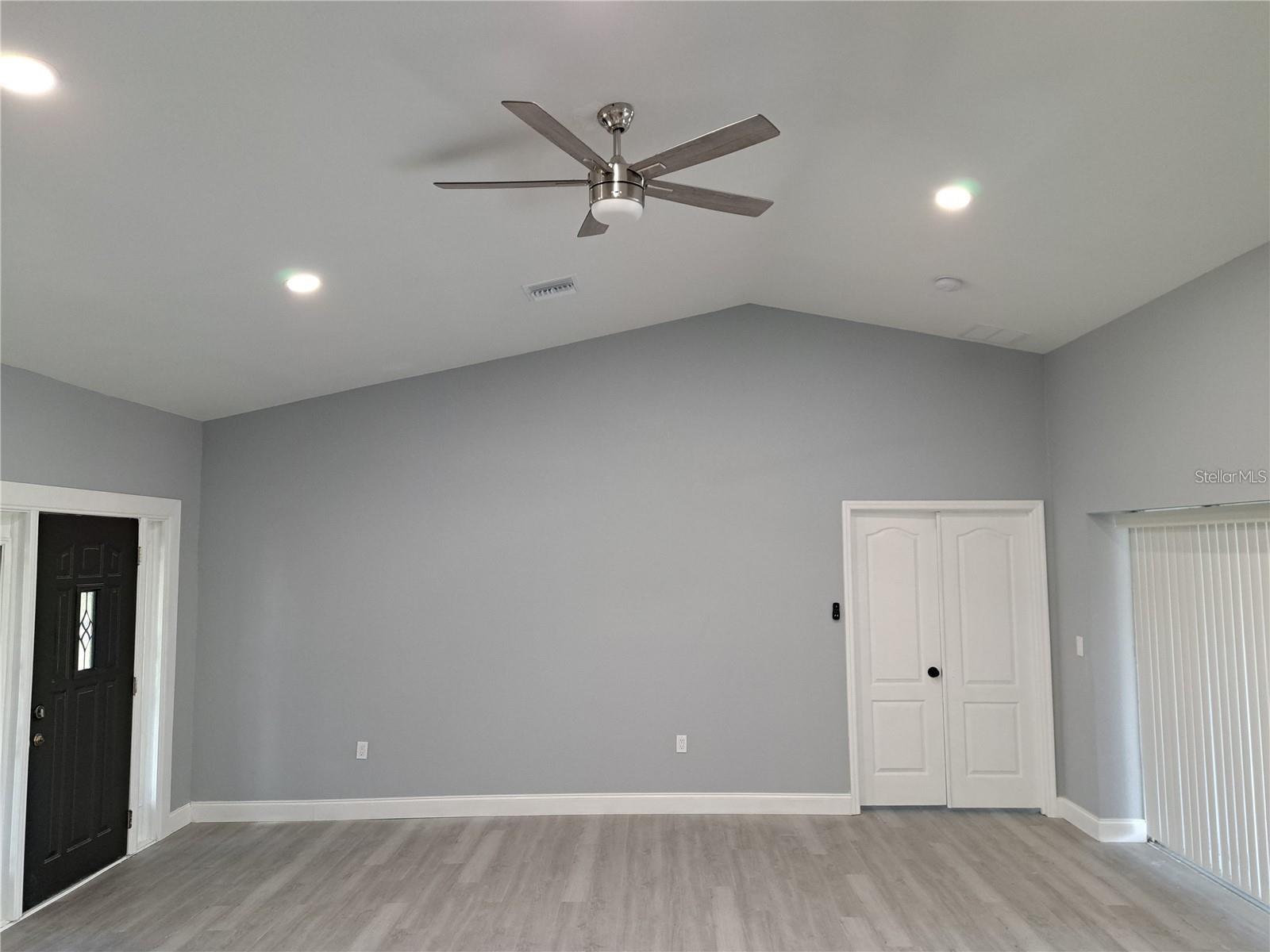 26 CLINTWOOD AVE — photo 42