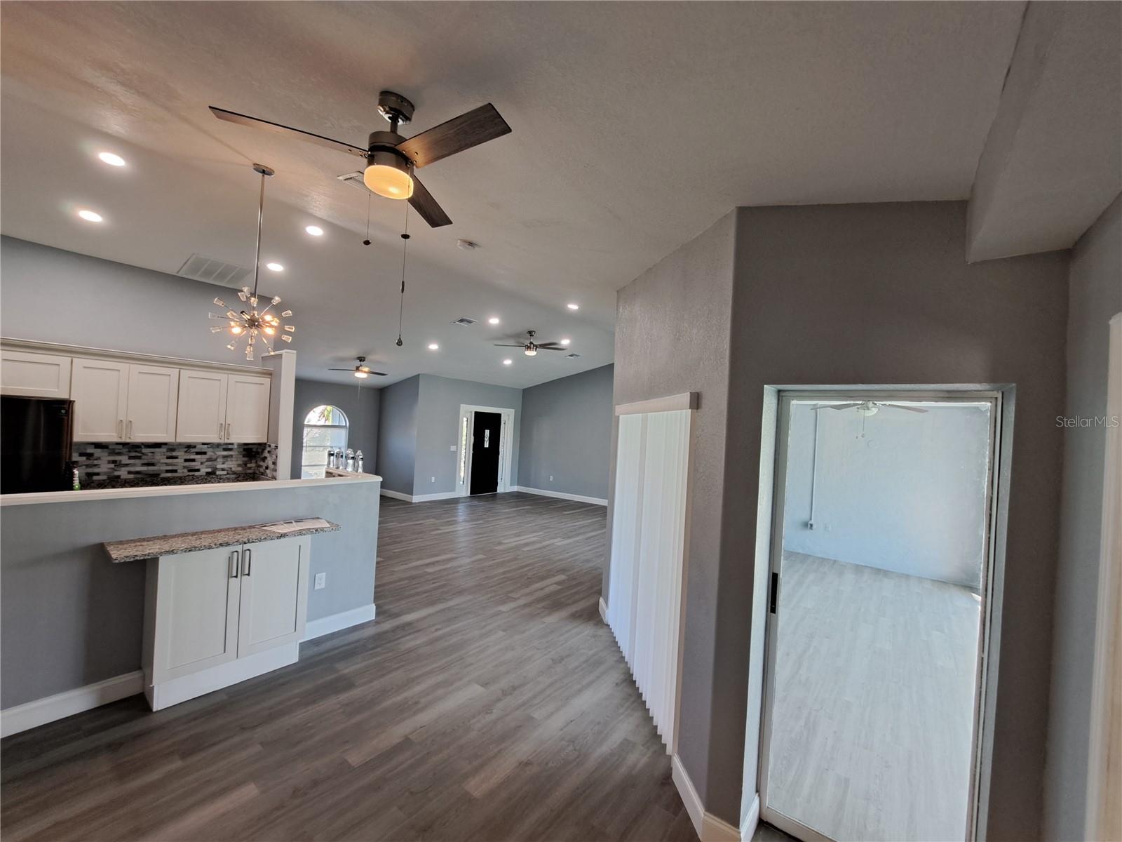 26 CLINTWOOD AVE — photo 38