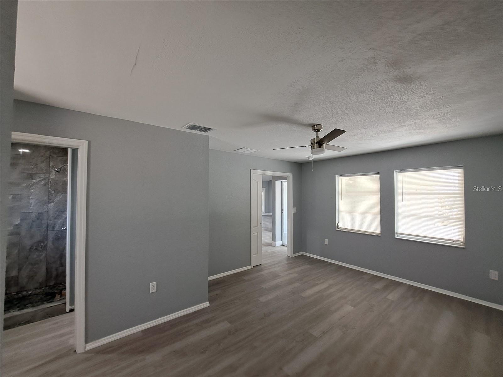 26 CLINTWOOD AVE — photo 28