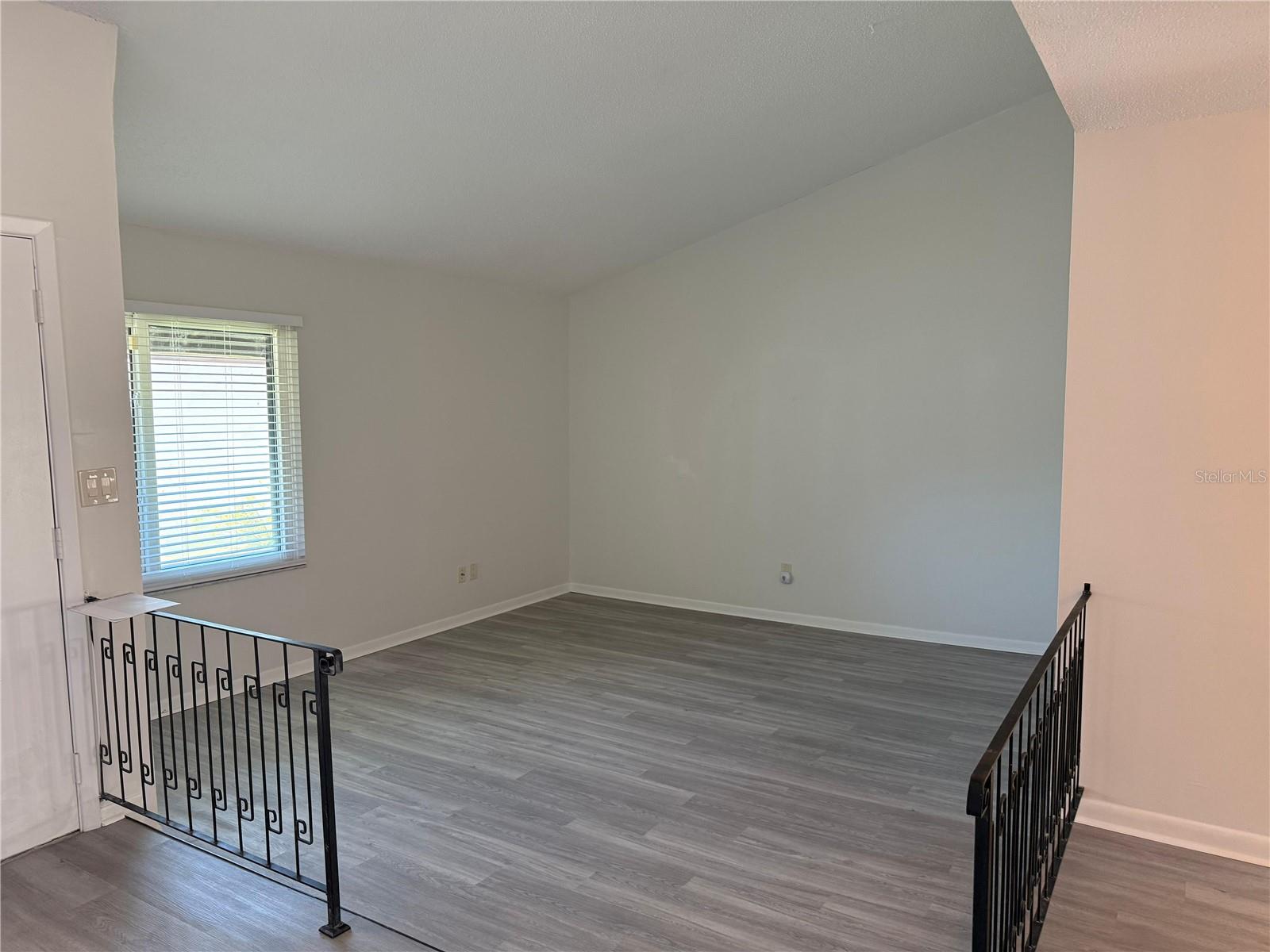 2207 BELLEAIR RD #B22 — photo 10