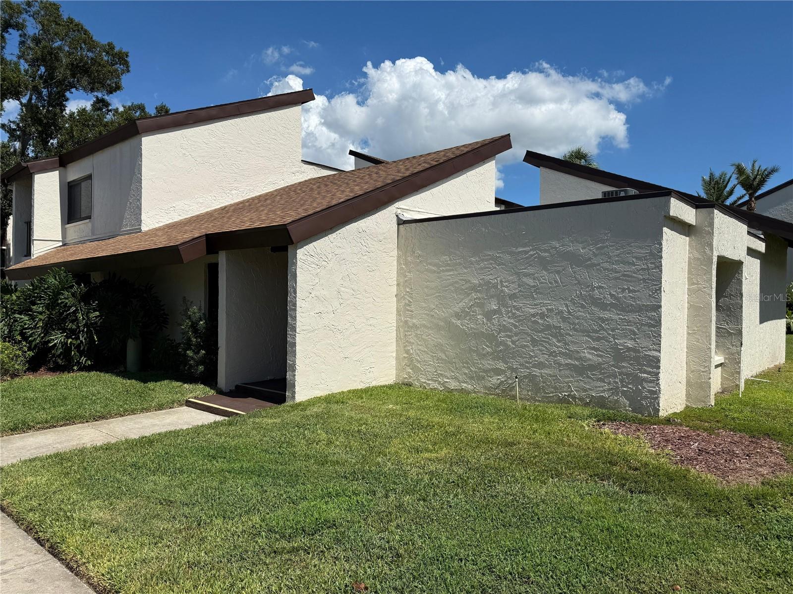 2207 BELLEAIR RD #B22 — photo 20