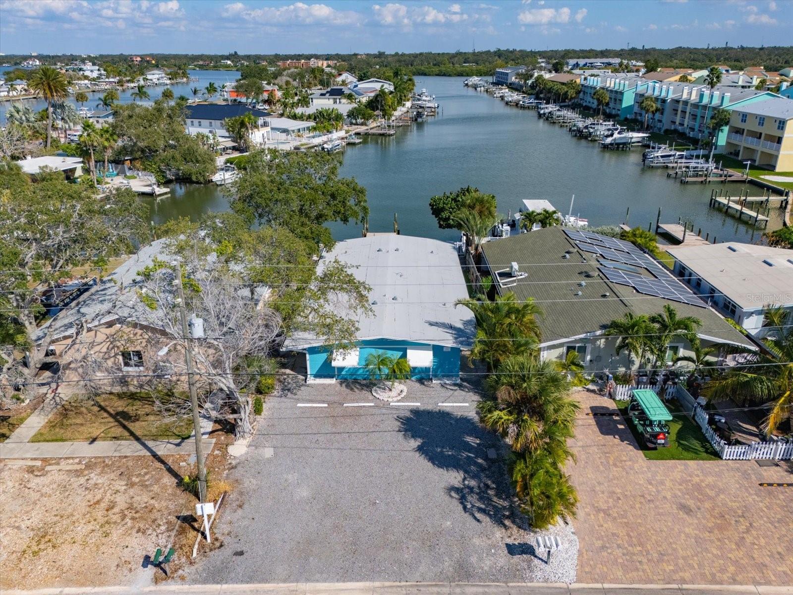 711 E GULF BLVD — photo 3