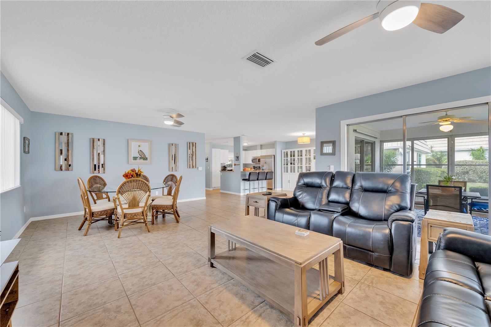 2401 RIVERBLUFF PKWY #V240 — photo 3