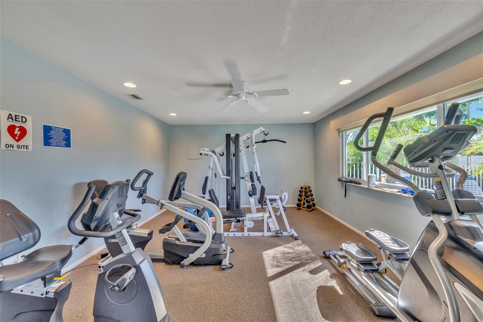 2401 RIVERBLUFF PKWY #V240 — photo 41