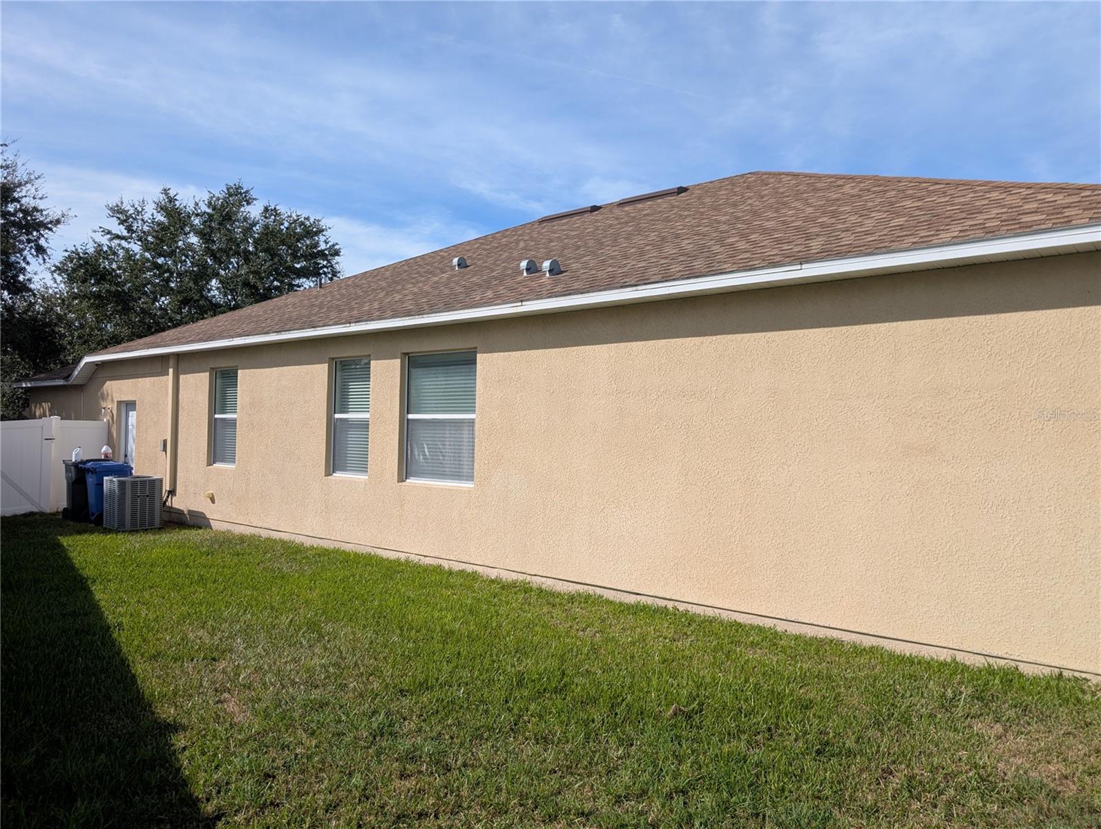7343 FOREST MERE DR — photo 25