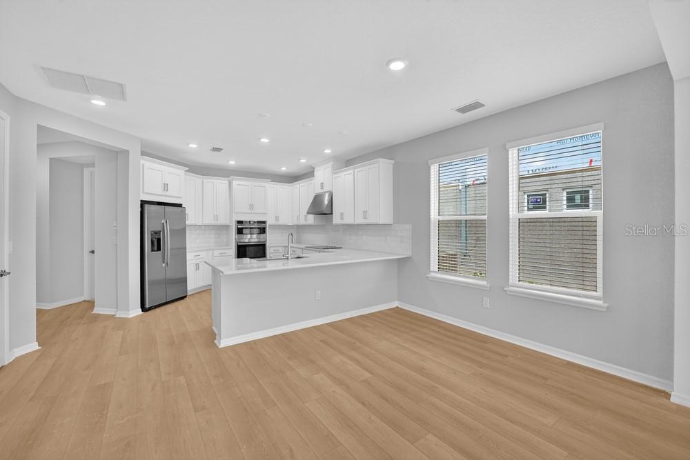 6932 PRAIRIE OAK WAY — photo 11