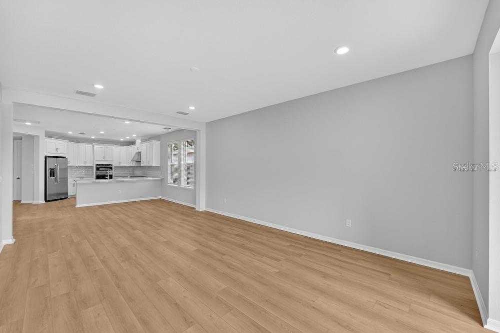 6932 PRAIRIE OAK WAY — photo 3