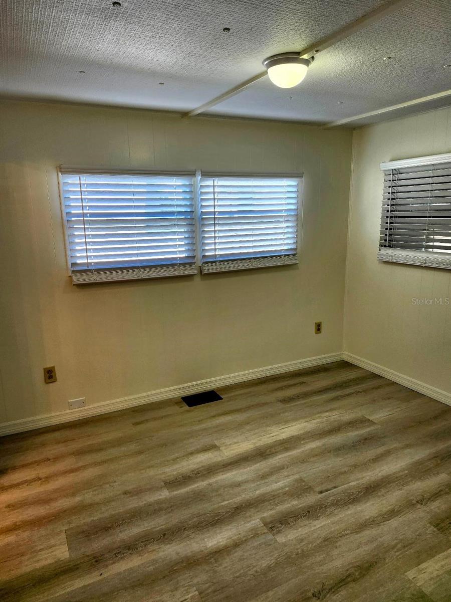 6505 KANSAS ST — photo 11