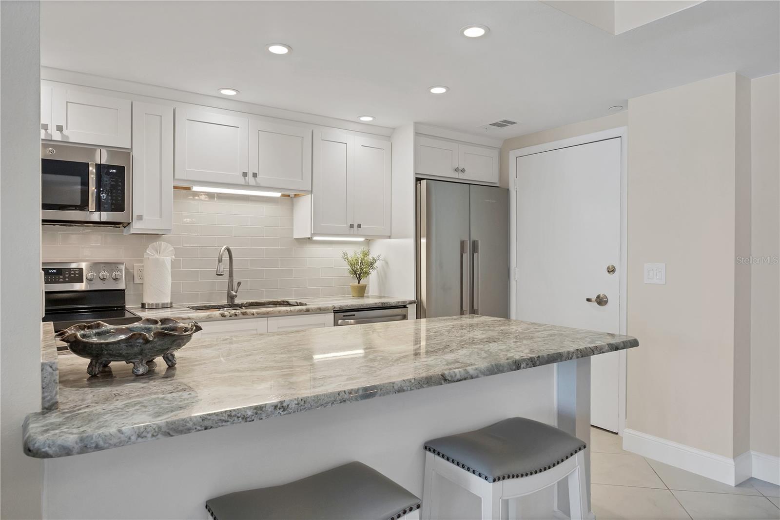 1212 BENJAMIN FRANKLIN DR #508 — photo 9