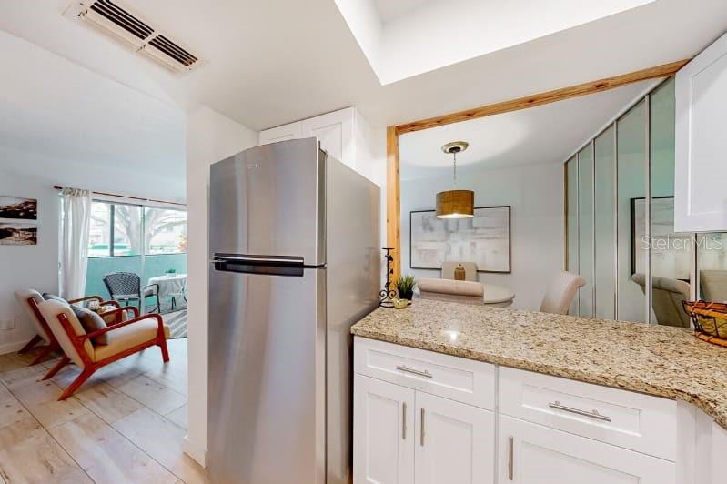 2900 LICHEN LN #B — photo 8