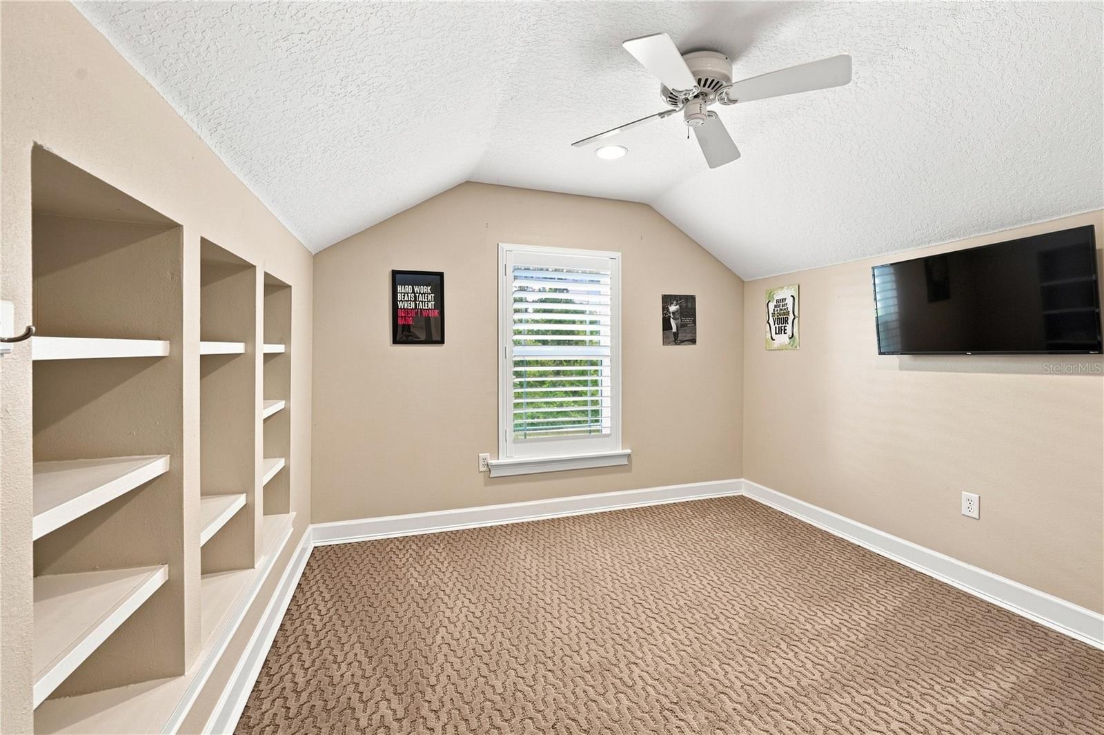 504 COVINGTON PARK ST — photo 35