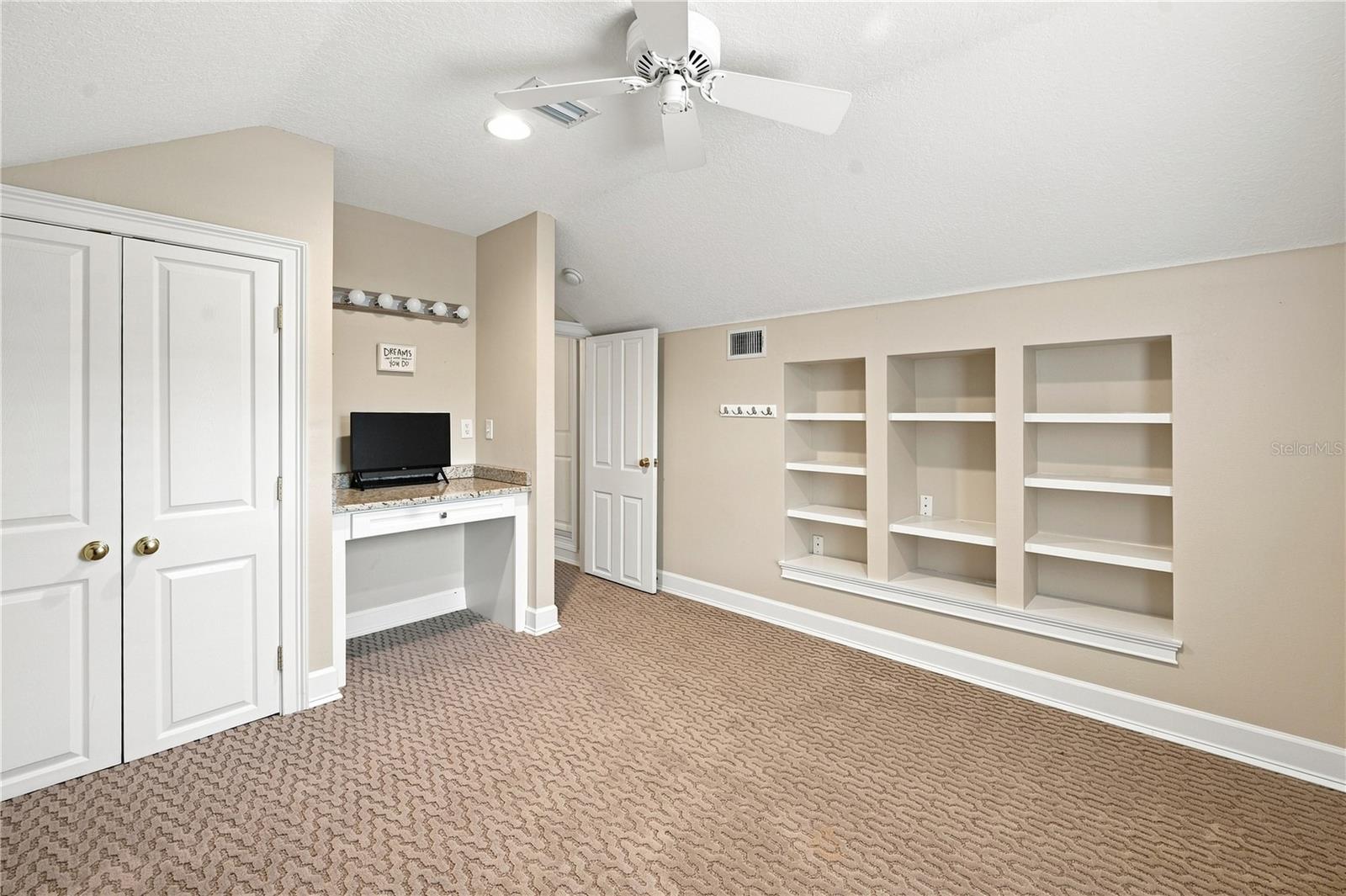 504 COVINGTON PARK ST — photo 36