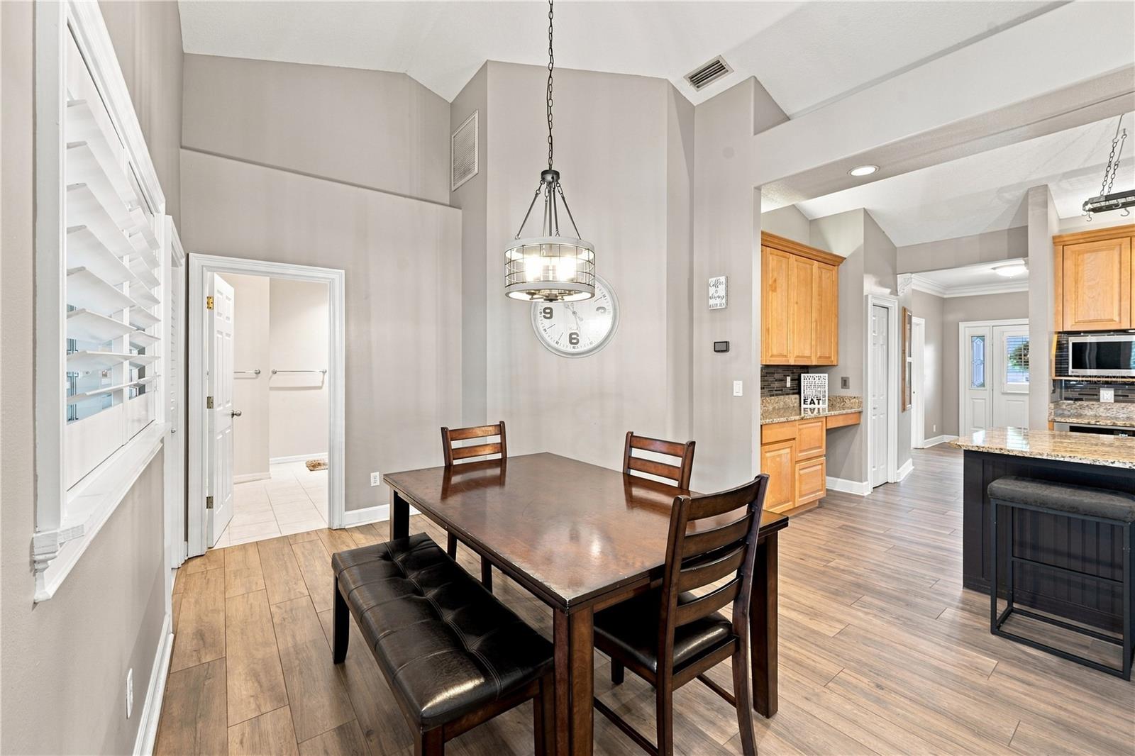 504 COVINGTON PARK ST — photo 23
