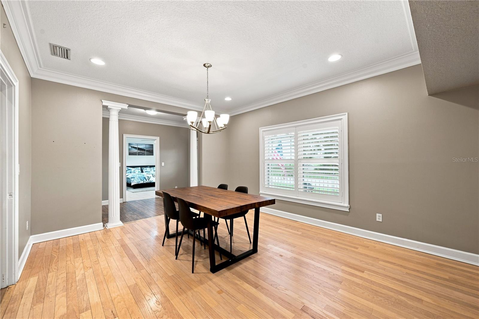 504 COVINGTON PARK ST — photo 16