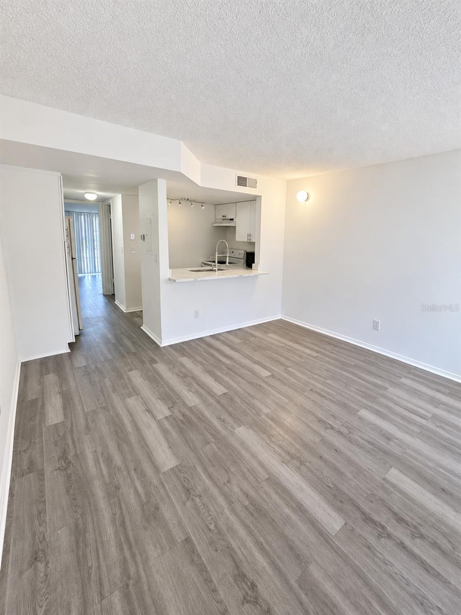 7141 E BANK DR #7141 — photo 2