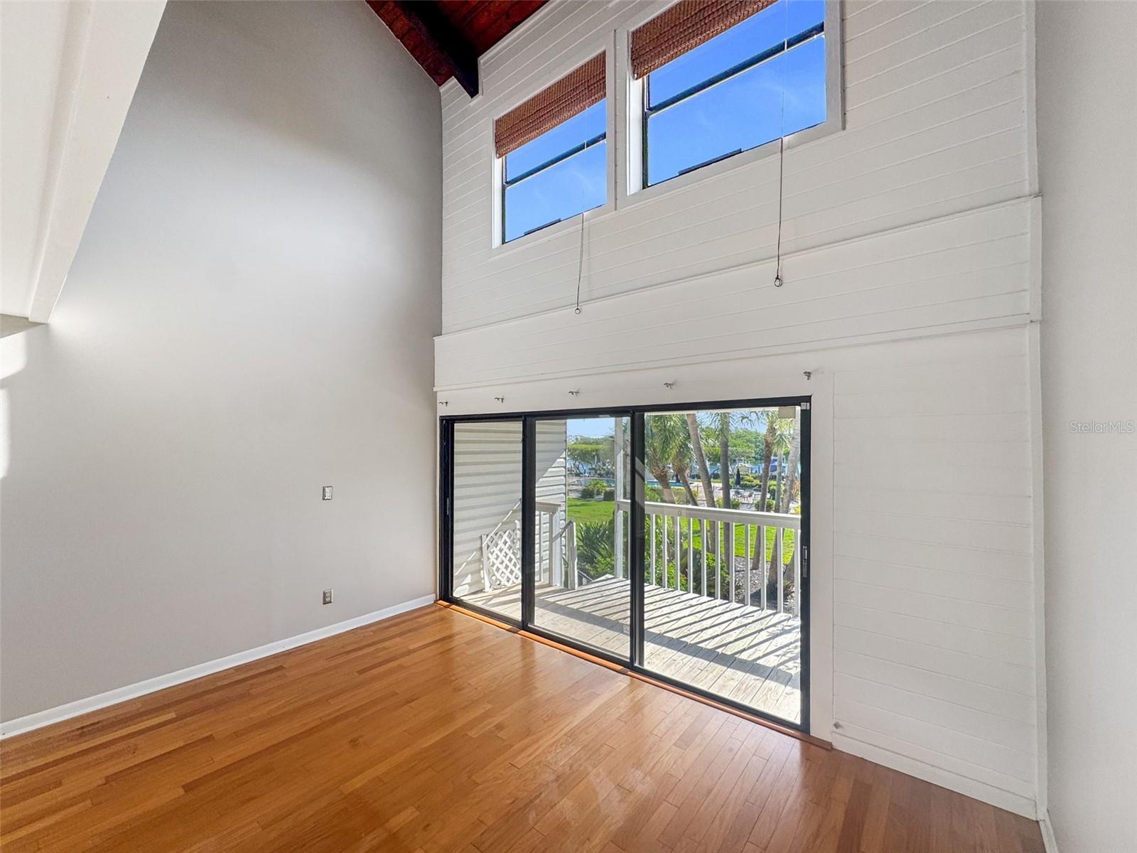 1355 PINELLAS BAYWAY S #19 — photo 9