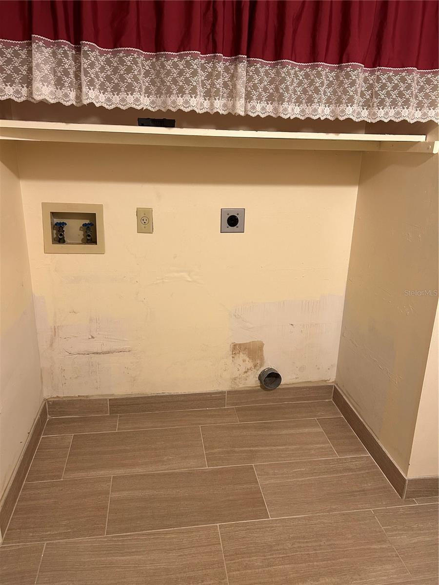 108 CLOCKTOWER DR #261 — photo 19