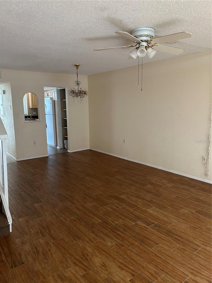 108 CLOCKTOWER DR #261 — photo 9