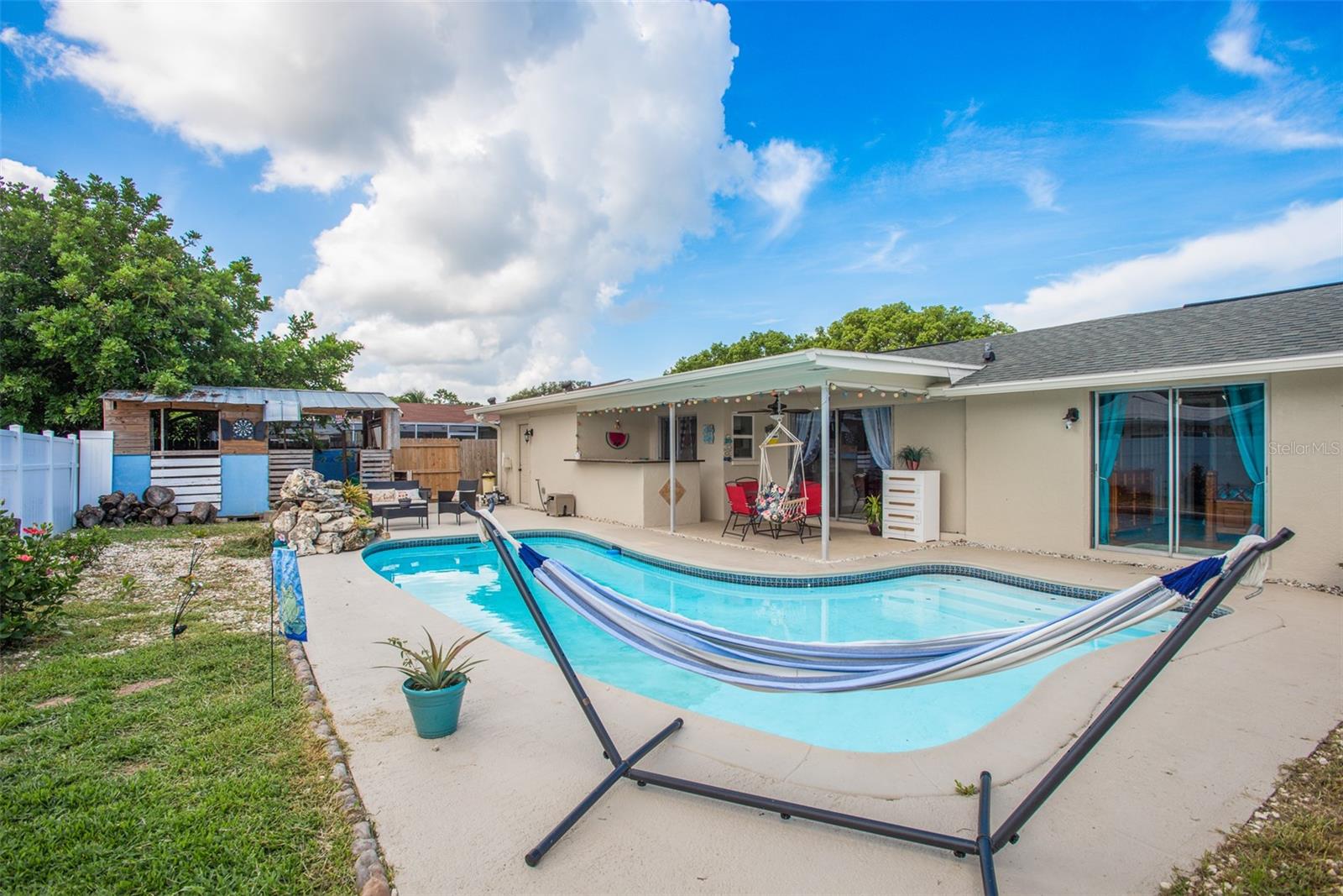 8906 CATALINA DR — photo 31