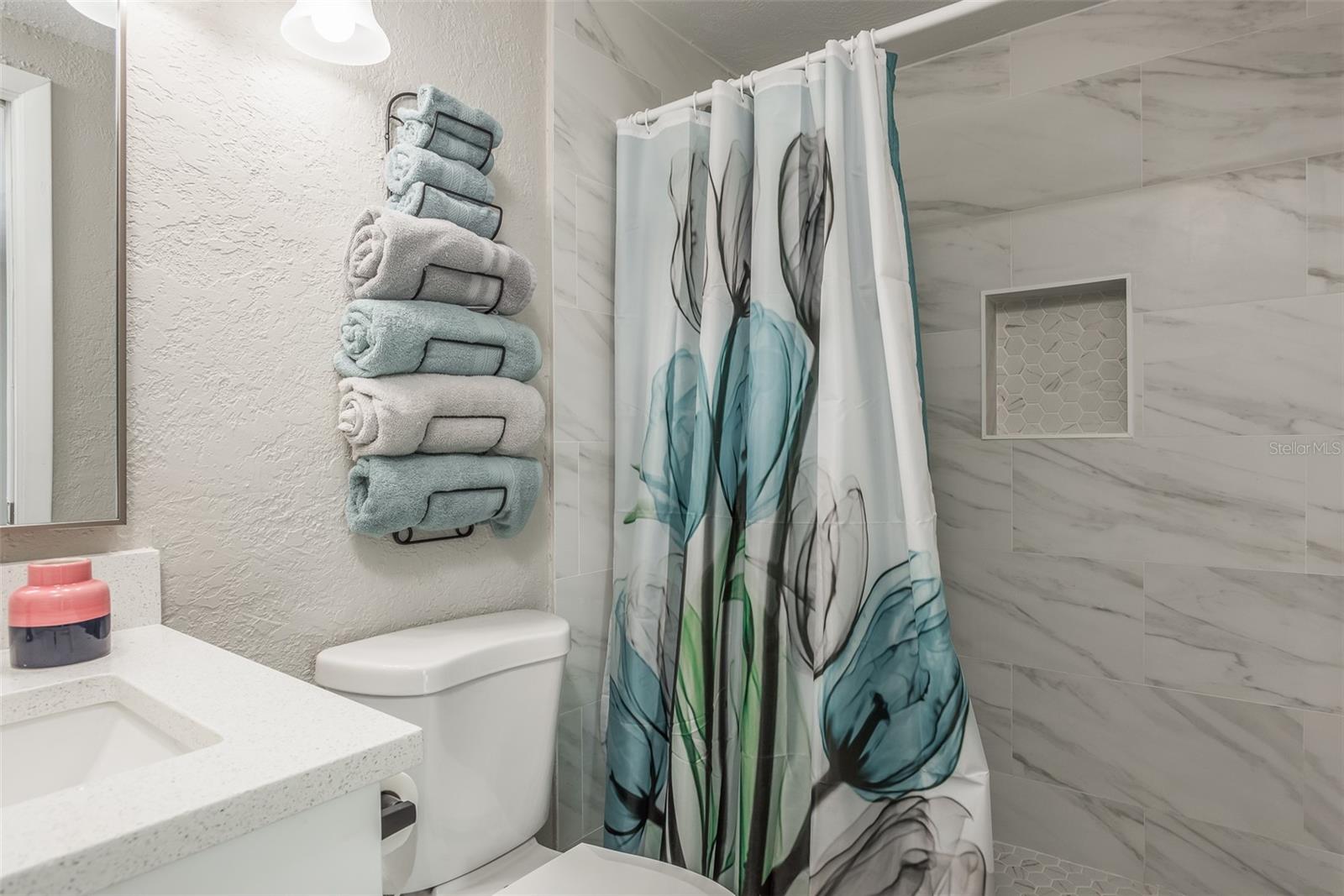 8906 CATALINA DR — photo 15