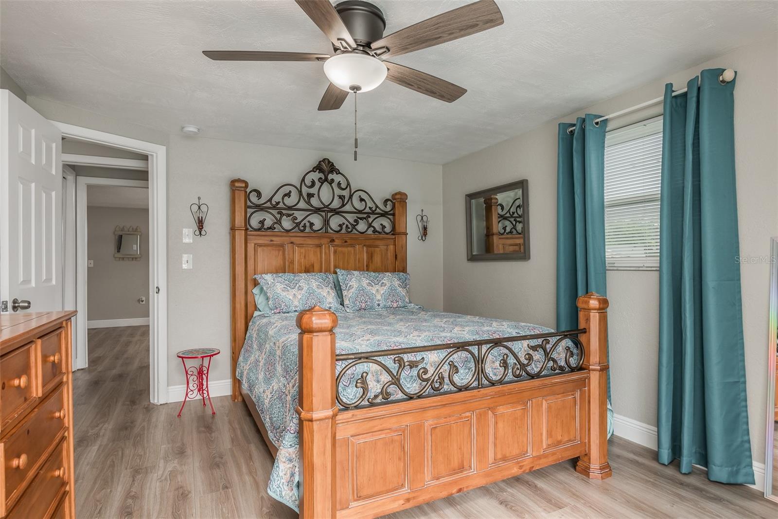 8906 CATALINA DR — photo 14