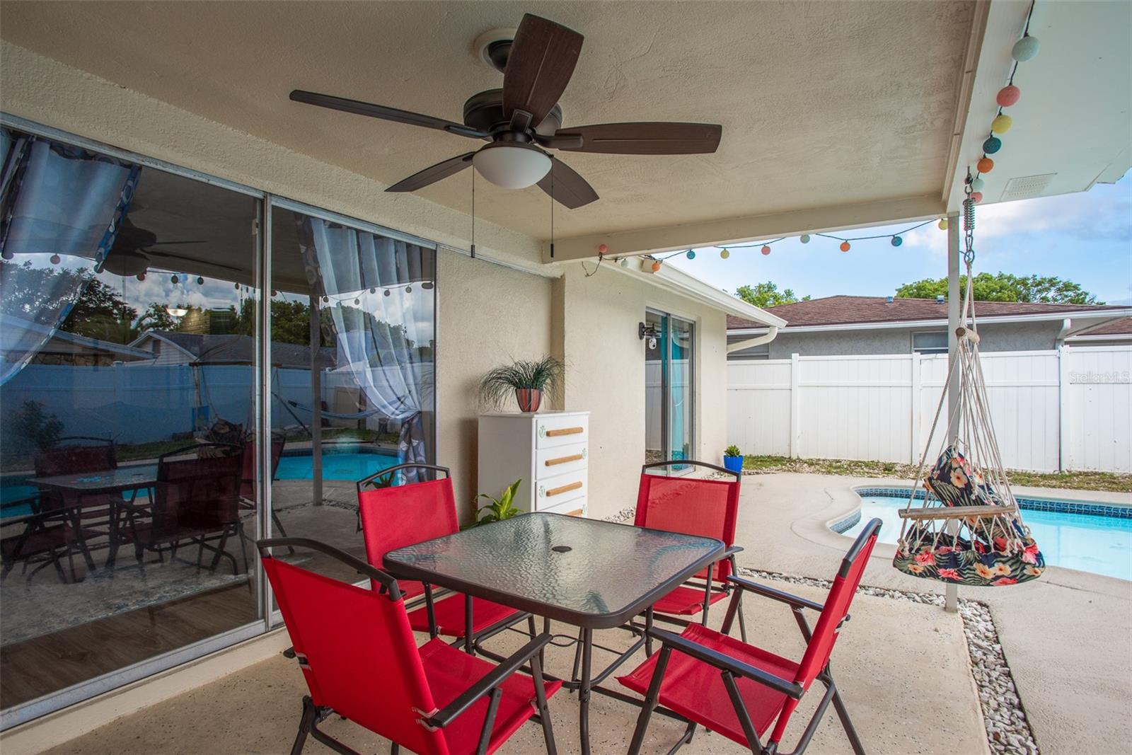 8906 CATALINA DR — photo 24