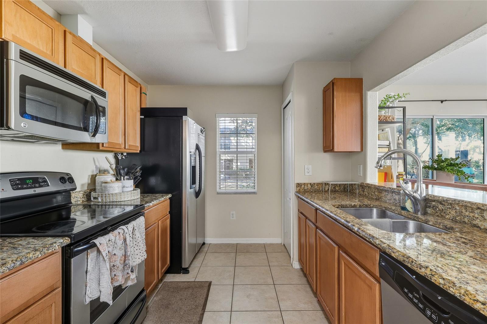 10952 KEYS GATE DR — photo 4