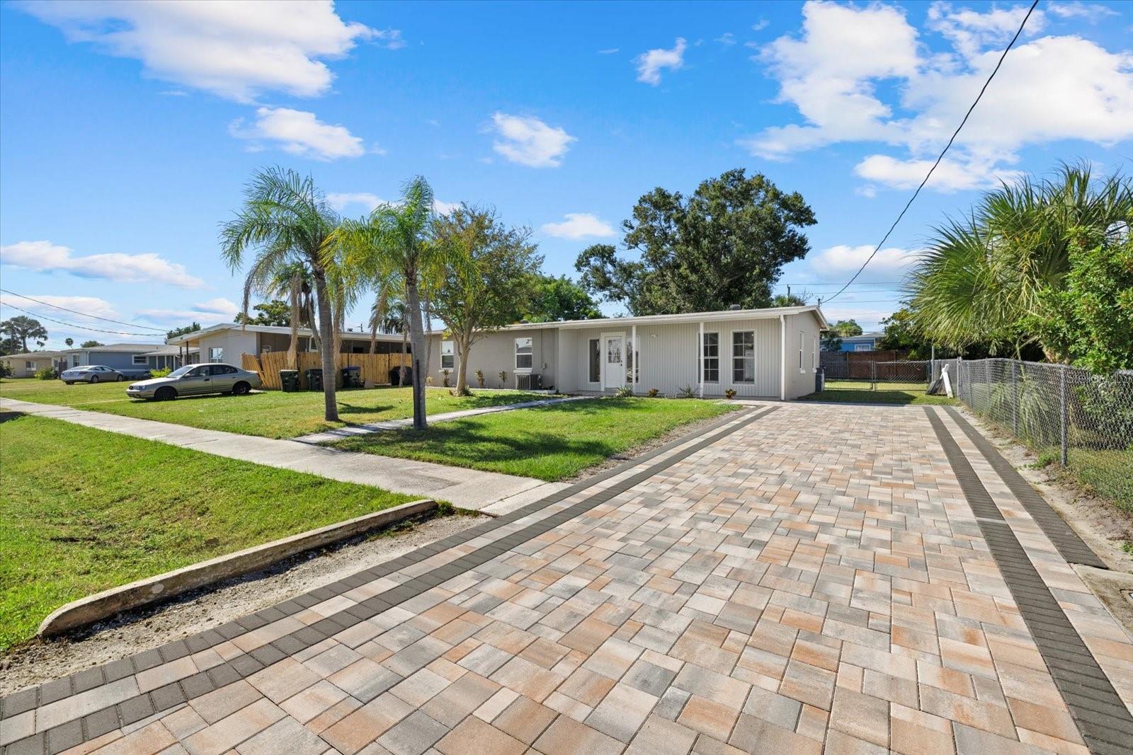 6024 MERRIL ST — photo 3