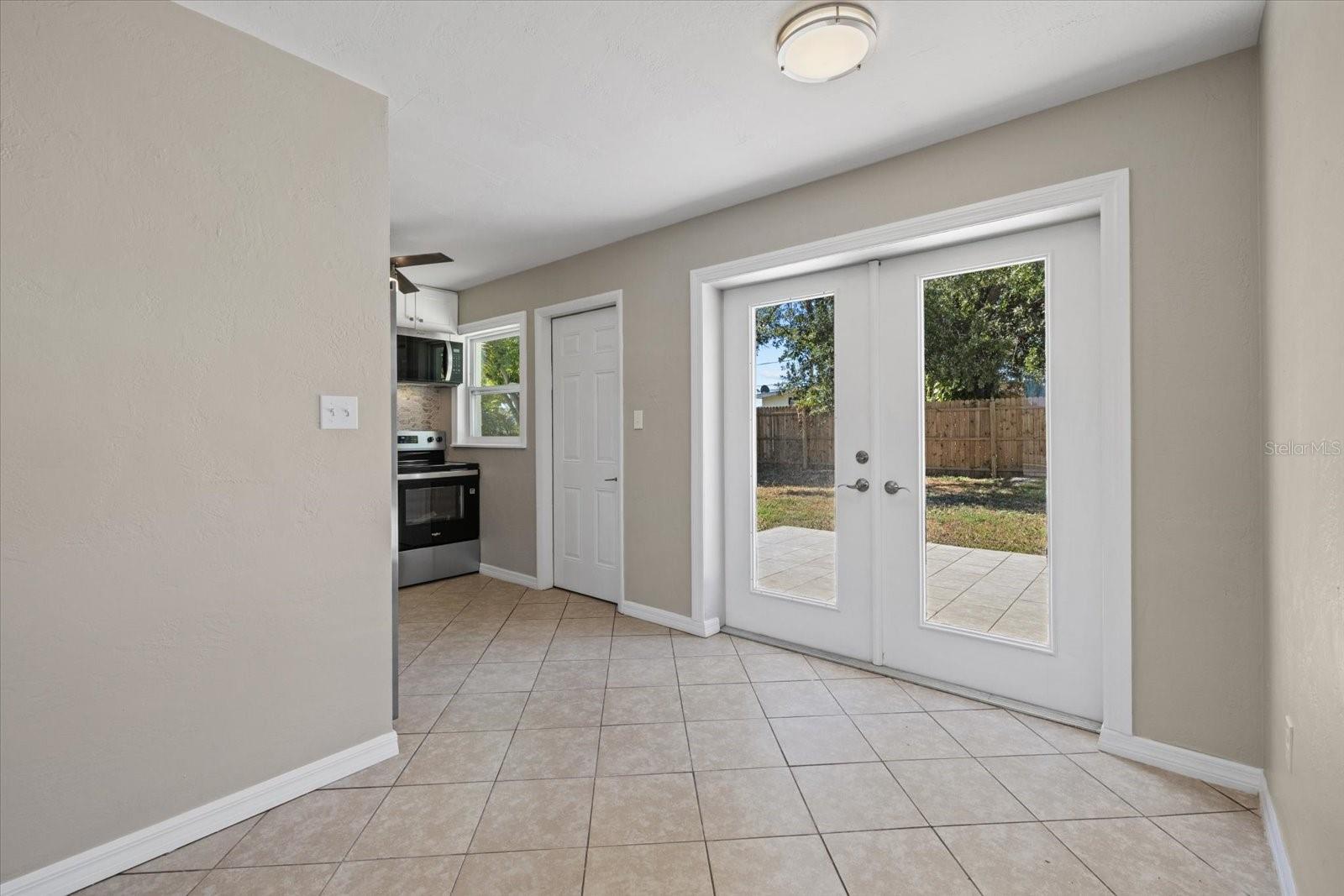 6024 MERRIL ST — photo 14