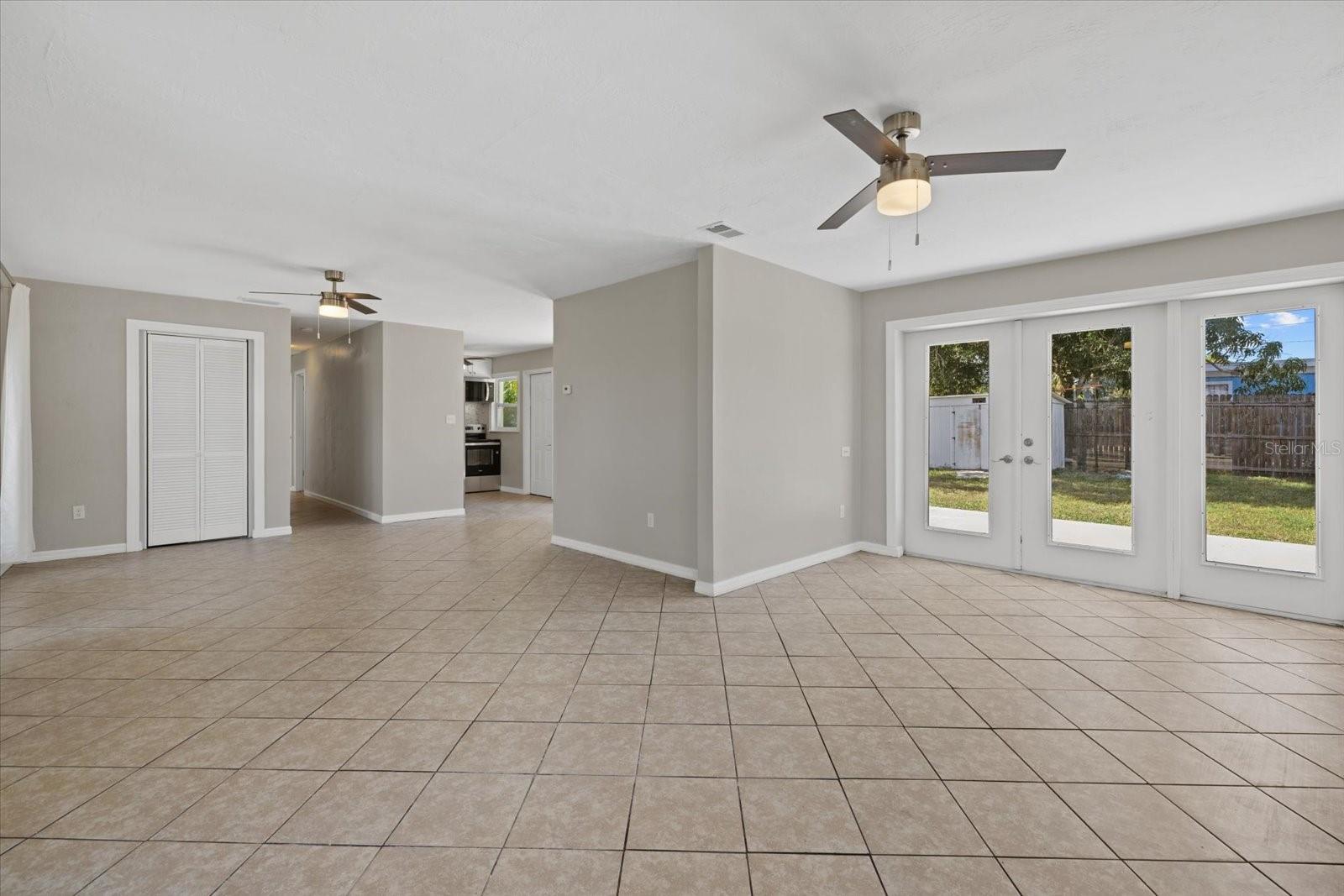 6024 MERRIL ST — photo 8