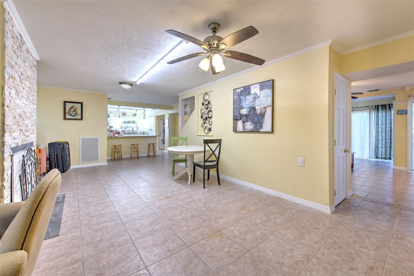 5415 MILES BLVD — photo 10