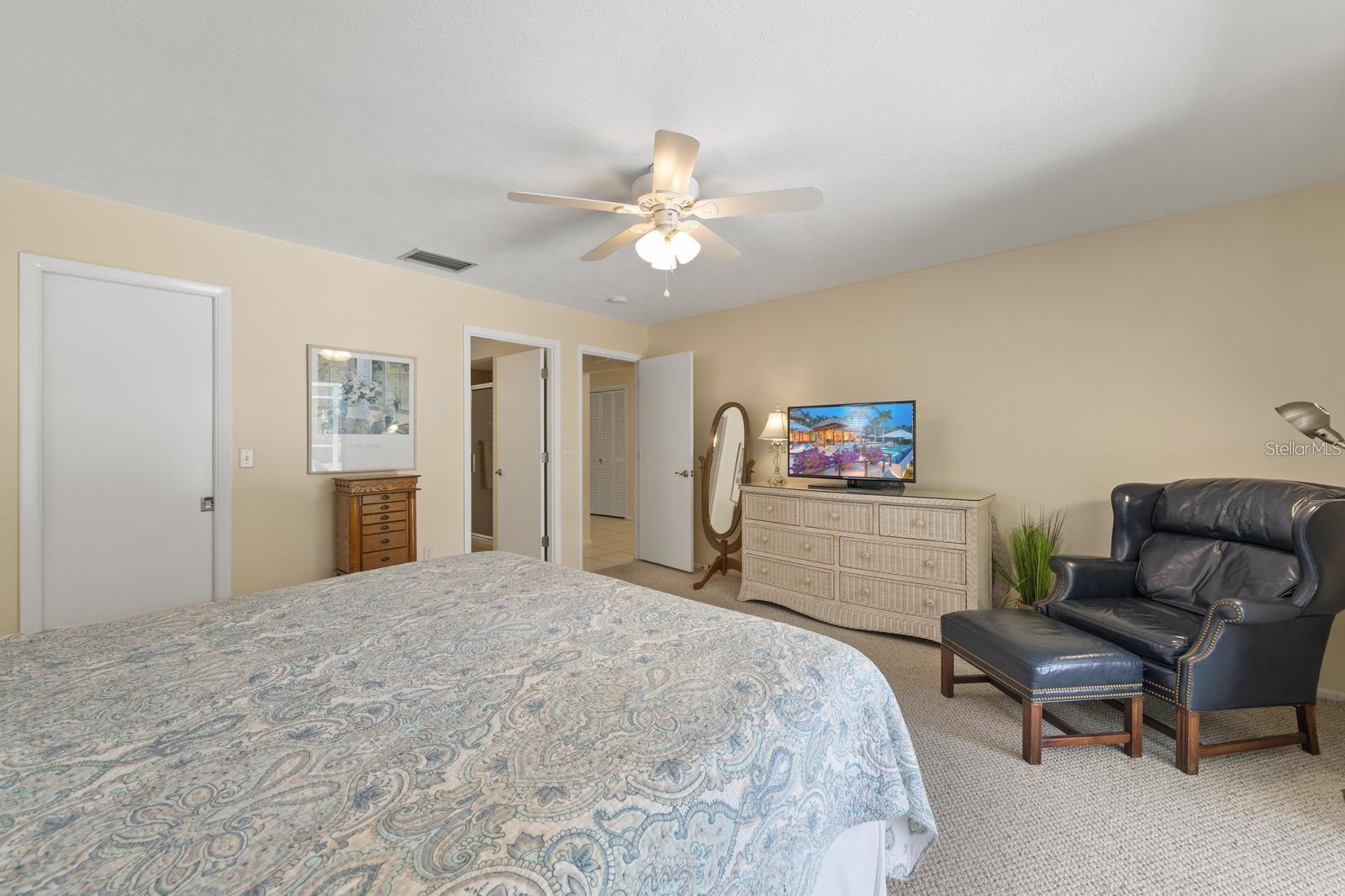 1895 BUCCANEER CIR — photo 14