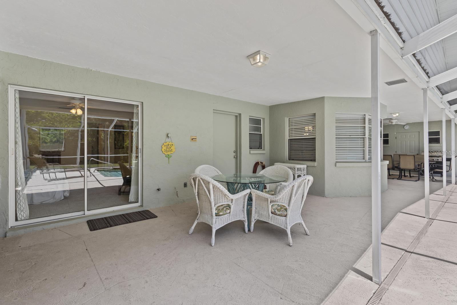 1895 BUCCANEER CIR — photo 25