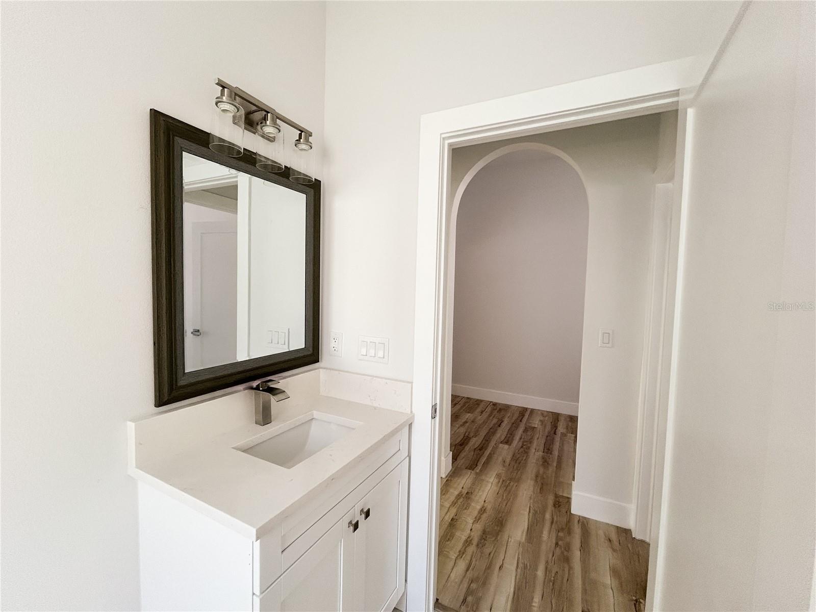 407 GEORGIA AVE — photo 29