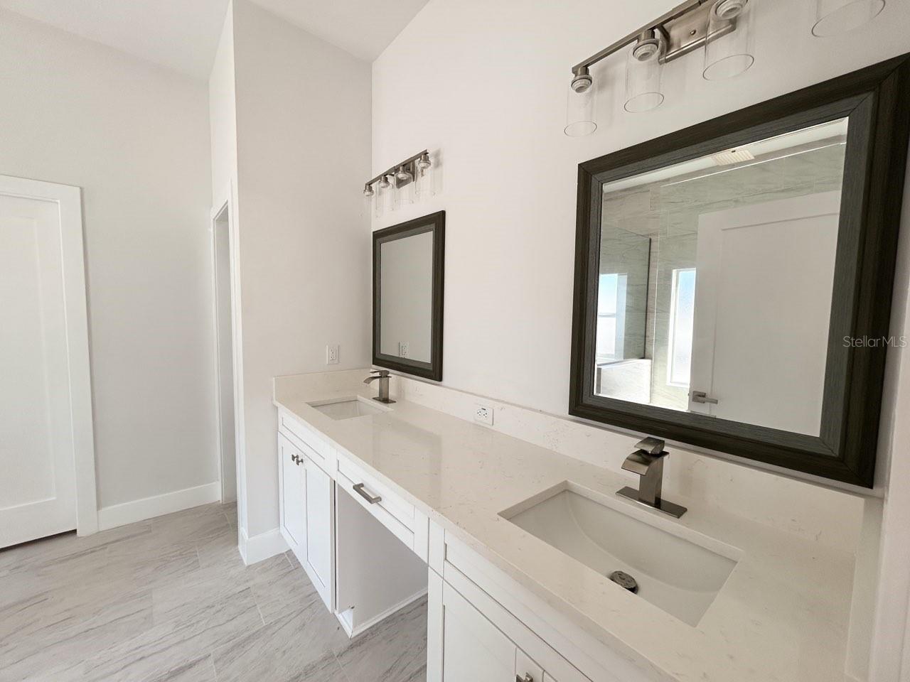 407 GEORGIA AVE — photo 21